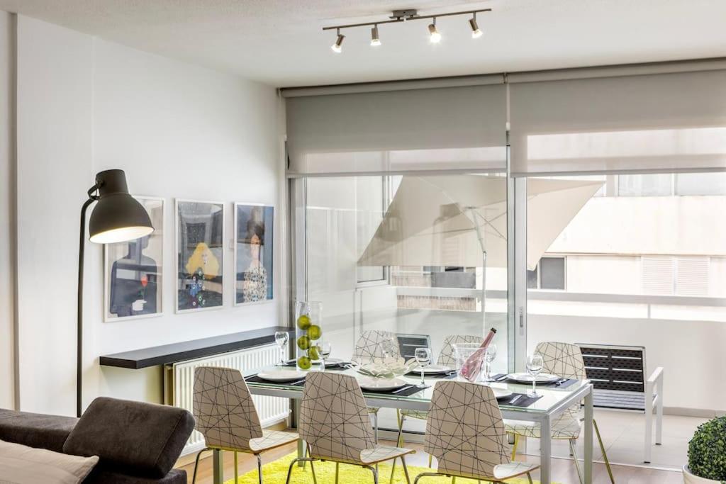 Luxurious Bright & Stylish 2Br With Office In Nicosia Apartamento Exterior foto